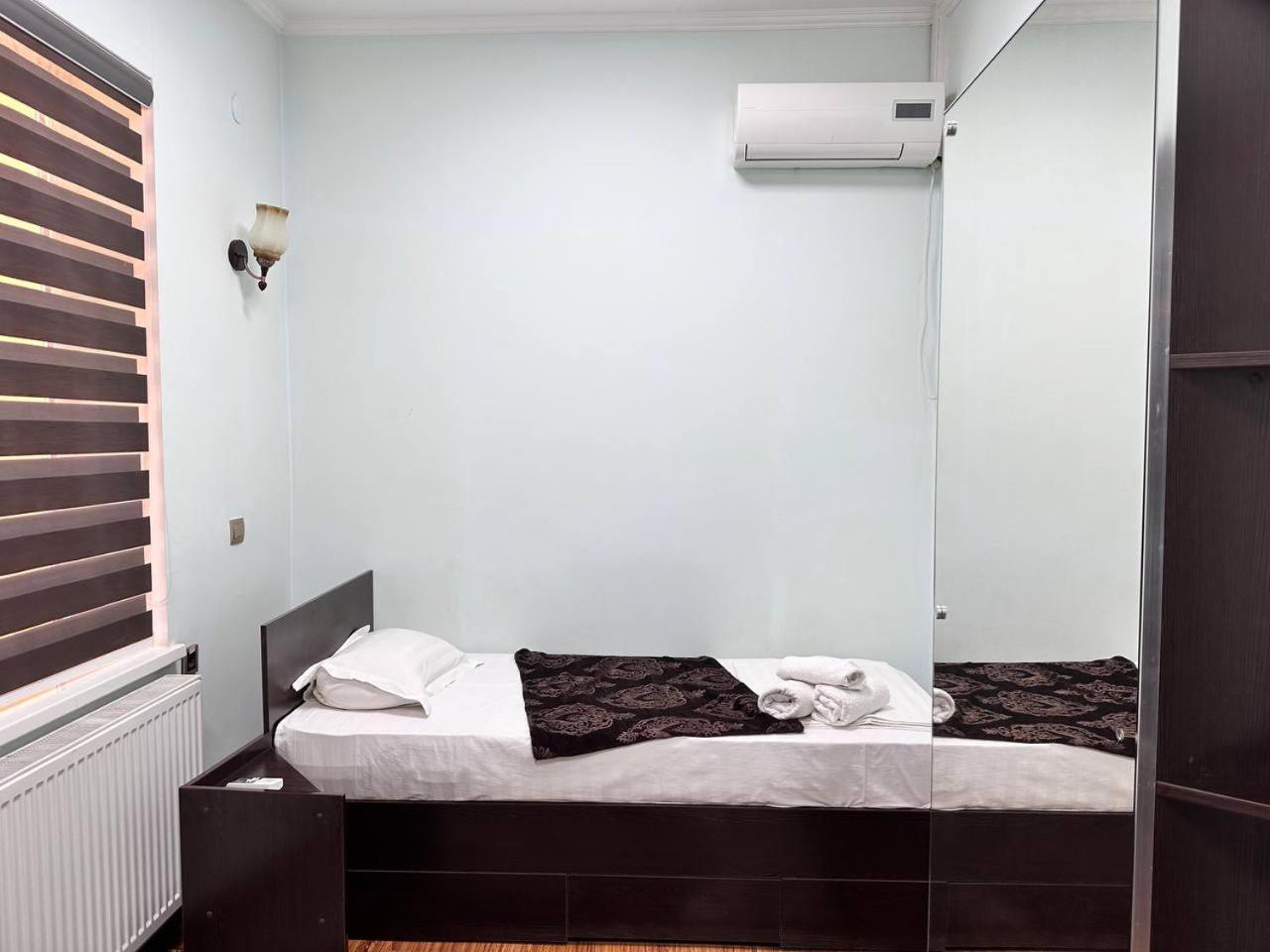 Admiral Hotel Termez Luaran gambar