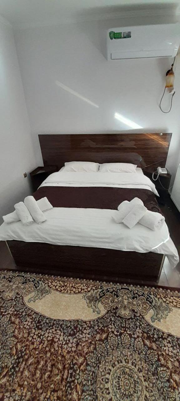 Admiral Hotel Termez Luaran gambar